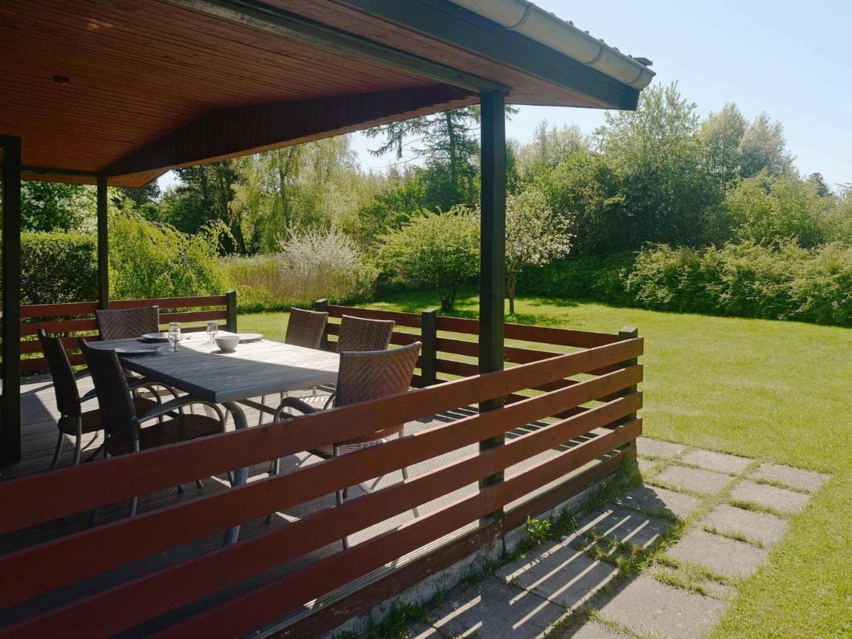 6 Person Holiday Home In Pr St Togeholt Exterior foto